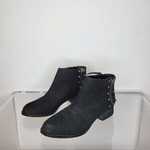 Vince  Camuto Booties